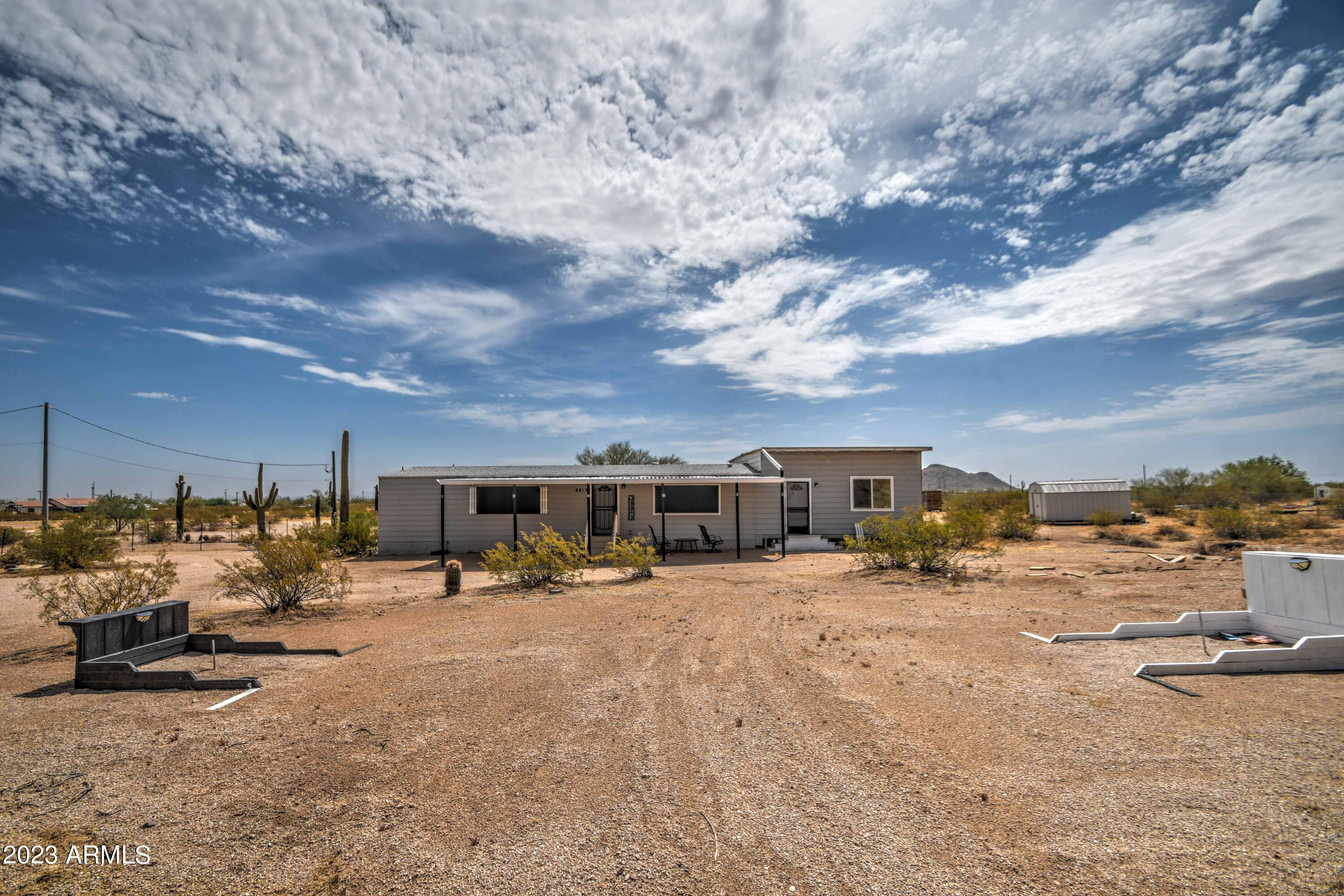 49139 West Butte Road Maricopa, AZ 85139 - Photo 10 of 43 Let's play horseshoes