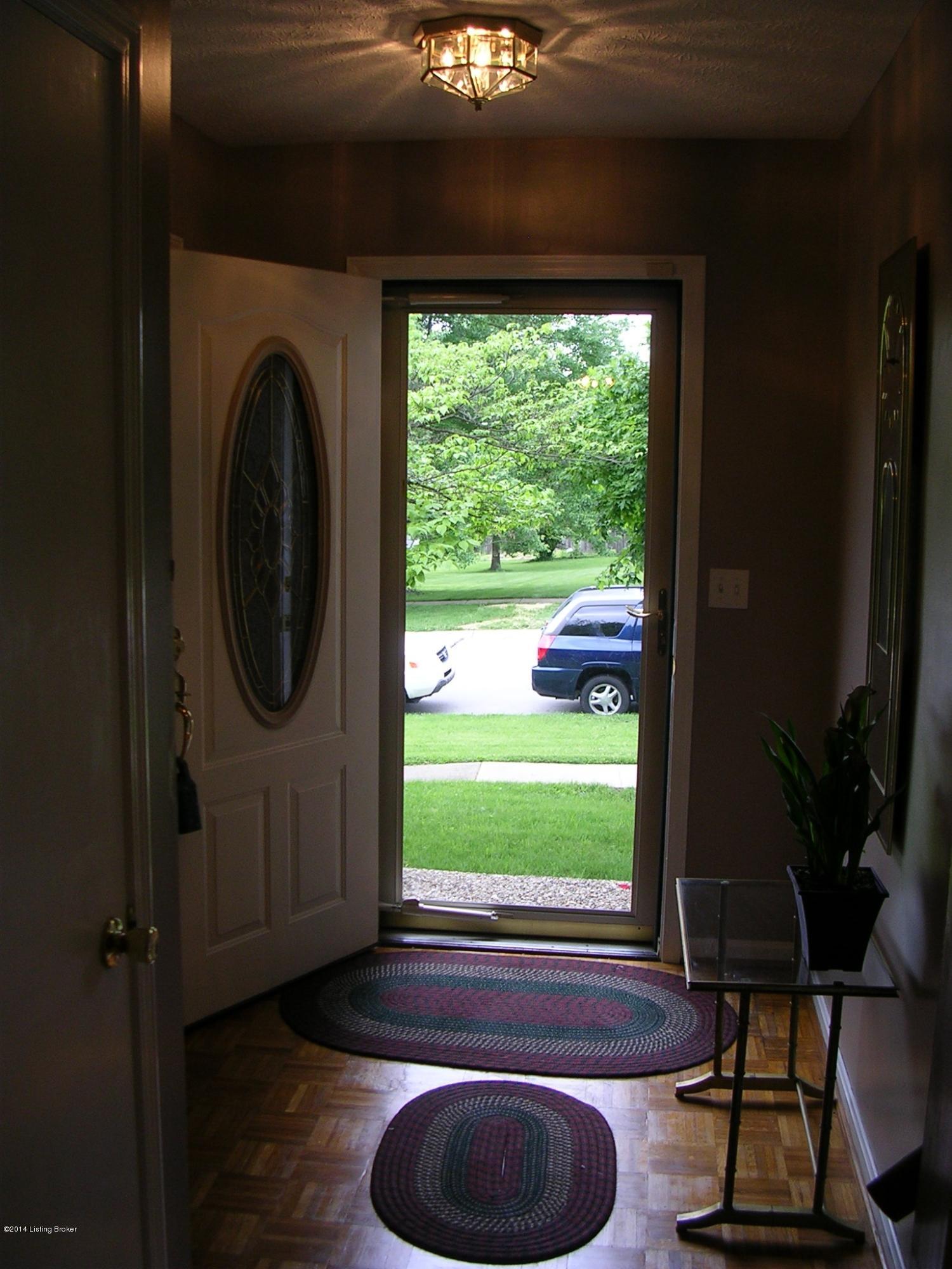 5811 Stone Bluff Road Louisville, KY 40291 - Photo 9 of 33 DSCN2619