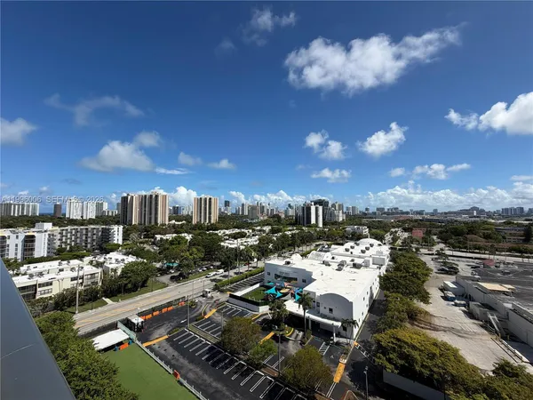 $5,300 | 2960 Northeast 207th Street, Unit 1101, Aventura, FL 33180