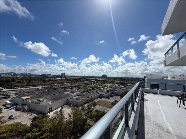 $5,300 | 2960 Northeast 207th Street, Unit 1101, Aventura, FL 33180