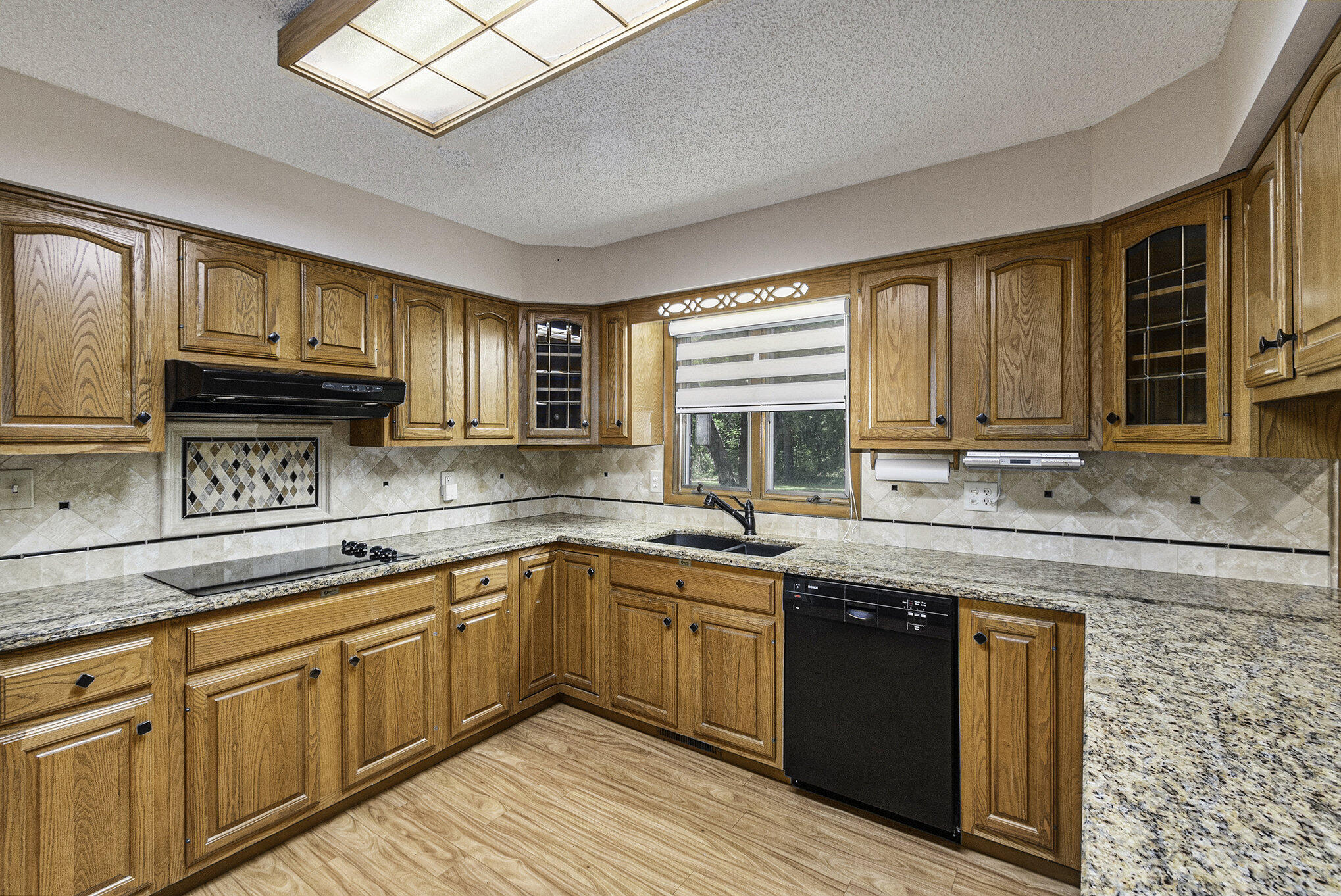 3126 North Stewart Road Charlotte, MI 48813 - Photo 8 of 31 014_ndp1266