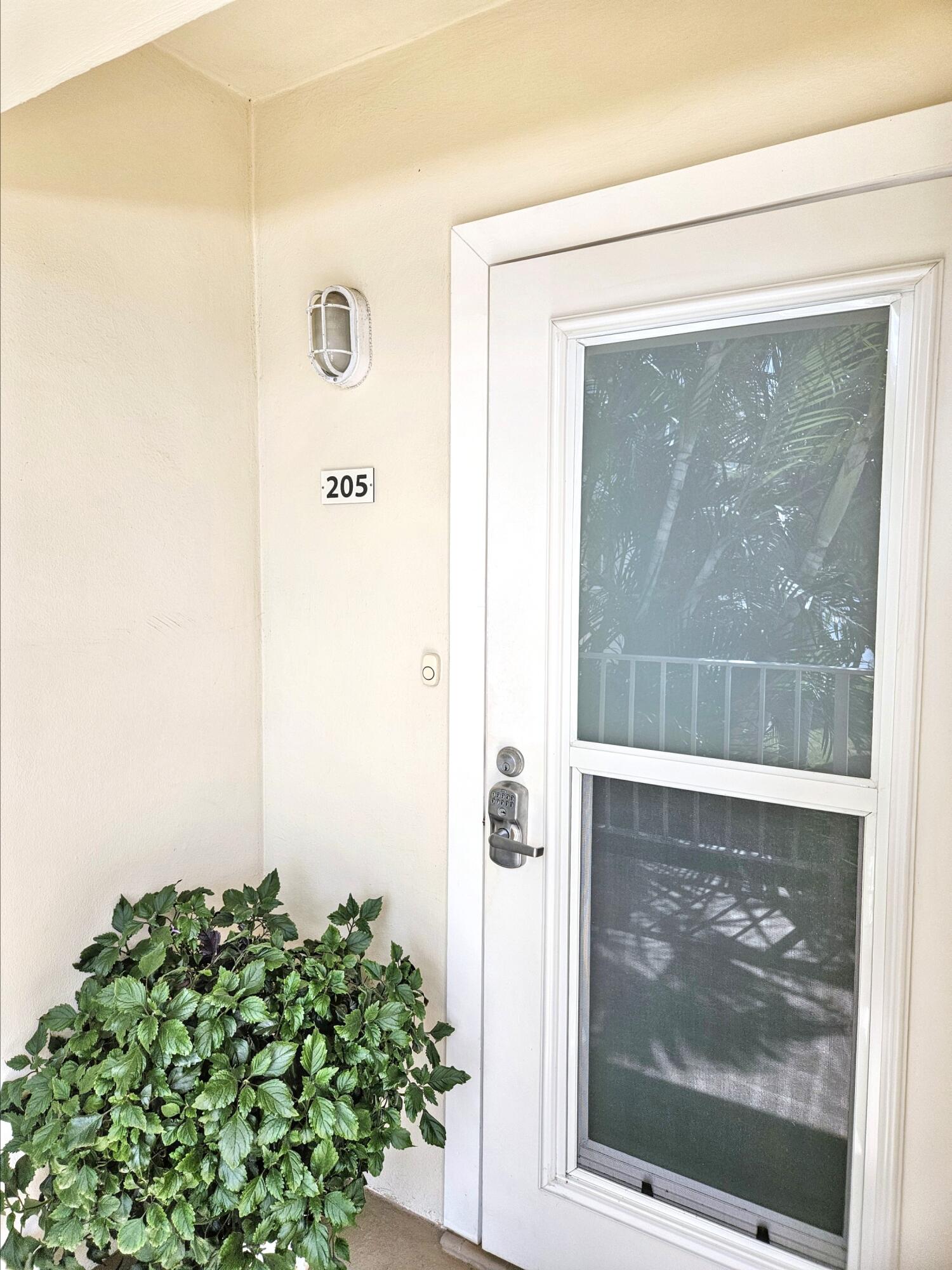 6530 North Ocean Boulevard, Unit 205 Ocean Ridge, FL 33435 - Photo 4 of 53 20250805_155521