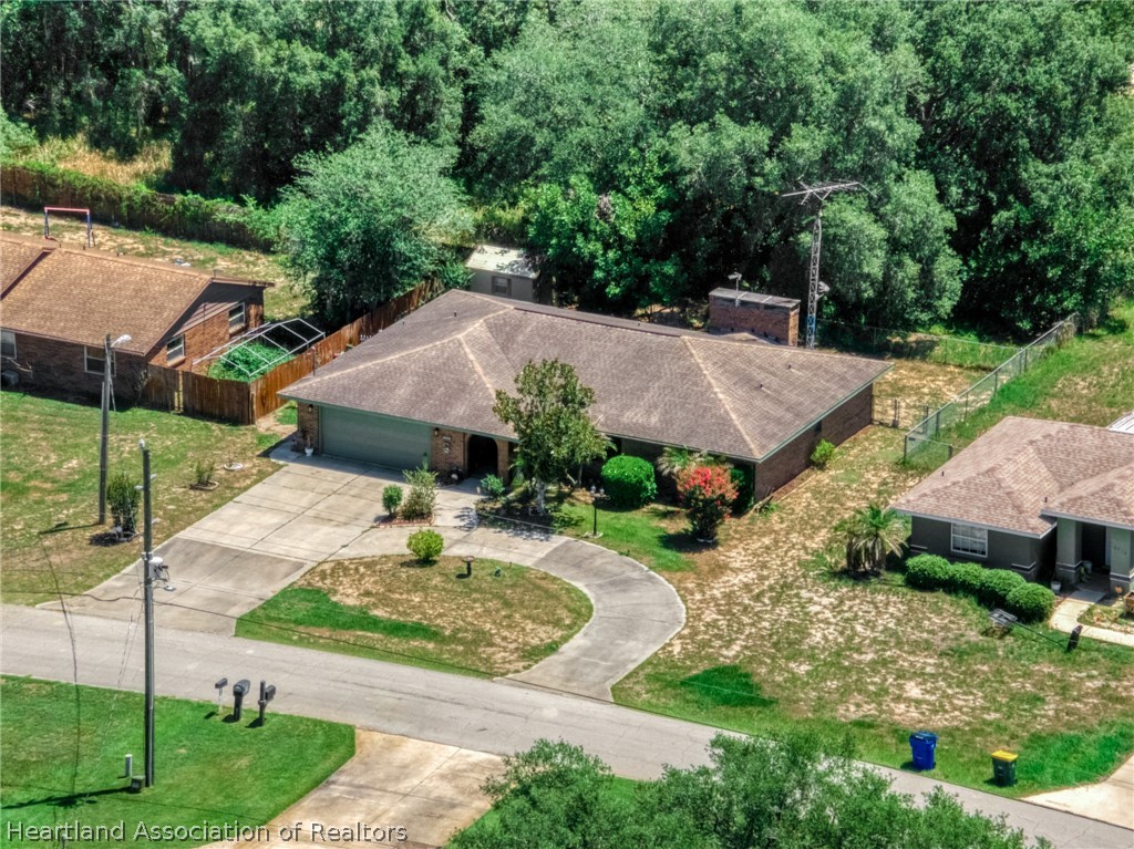 2020 North Torrington Road Avon Park, FL 33825 - Photo 2 of 24