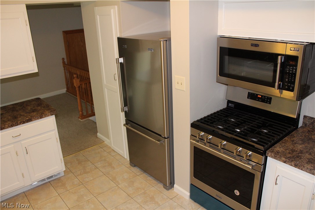5807 East Sprague Road Independence, OH 44131 - Photo 9 of 33 Kitchen - All appliances are brand new and just installed June 2017