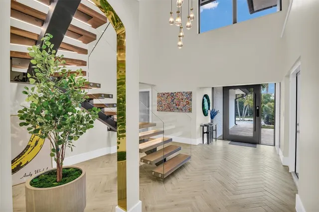 $25,000 | 319 South Riverside Drive, Pompano Beach, FL 33062