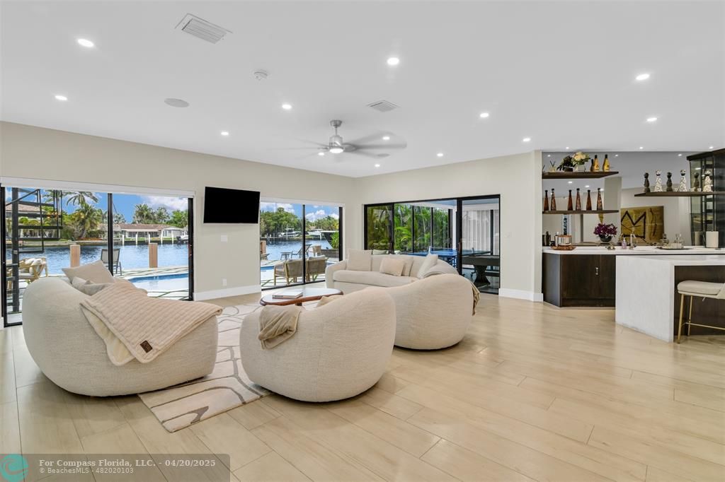 319 South Riverside Drive Pompano Beach, FL 33062 - Photo 2 of 98