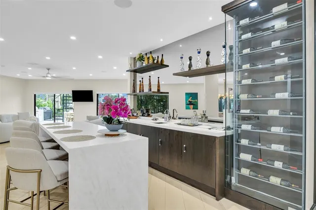 $25,000 | 319 South Riverside Drive, Pompano Beach, FL 33062