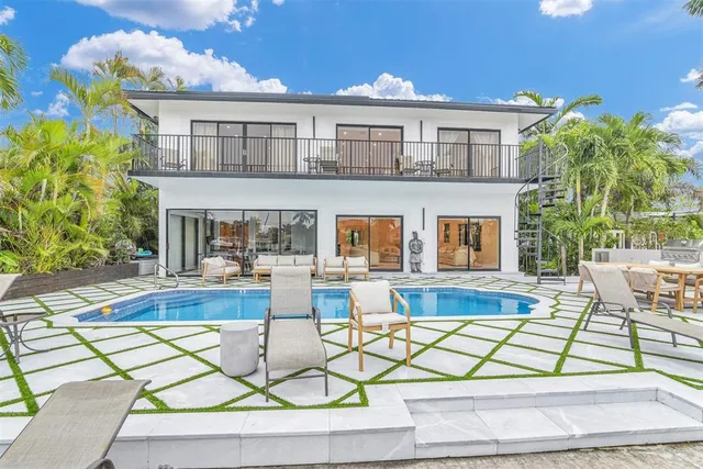 $25,000 | 319 South Riverside Drive, Pompano Beach, FL 33062