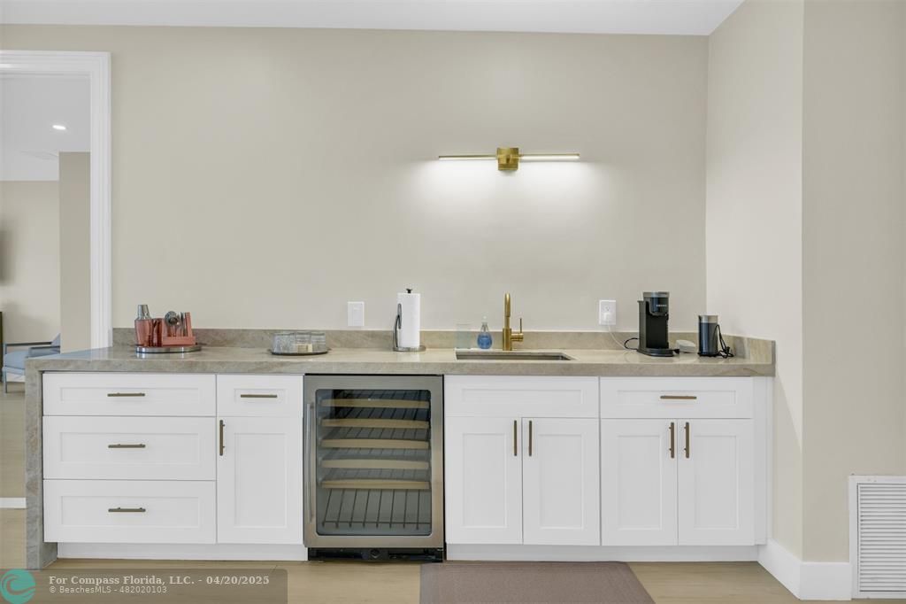 319 South Riverside Drive Pompano Beach, FL 33062 - Photo 62 of 98