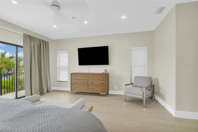 $25,000 | 319 South Riverside Drive, Pompano Beach, FL 33062