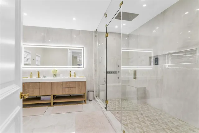 $25,000 | 319 South Riverside Drive, Pompano Beach, FL 33062