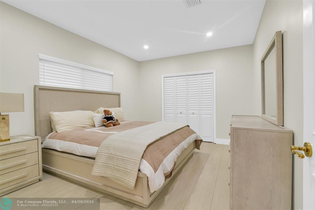 319 South Riverside Drive Pompano Beach, FL 33062 - Photo 77 of 98