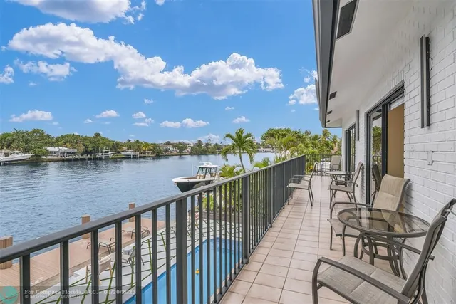 $25,000 | 319 South Riverside Drive, Pompano Beach, FL 33062