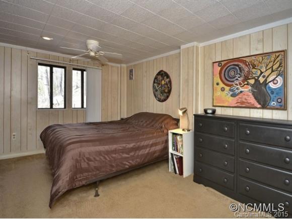 1364 Sorrells Cove Road Clyde, NC 28721 - Photo 10 of 14