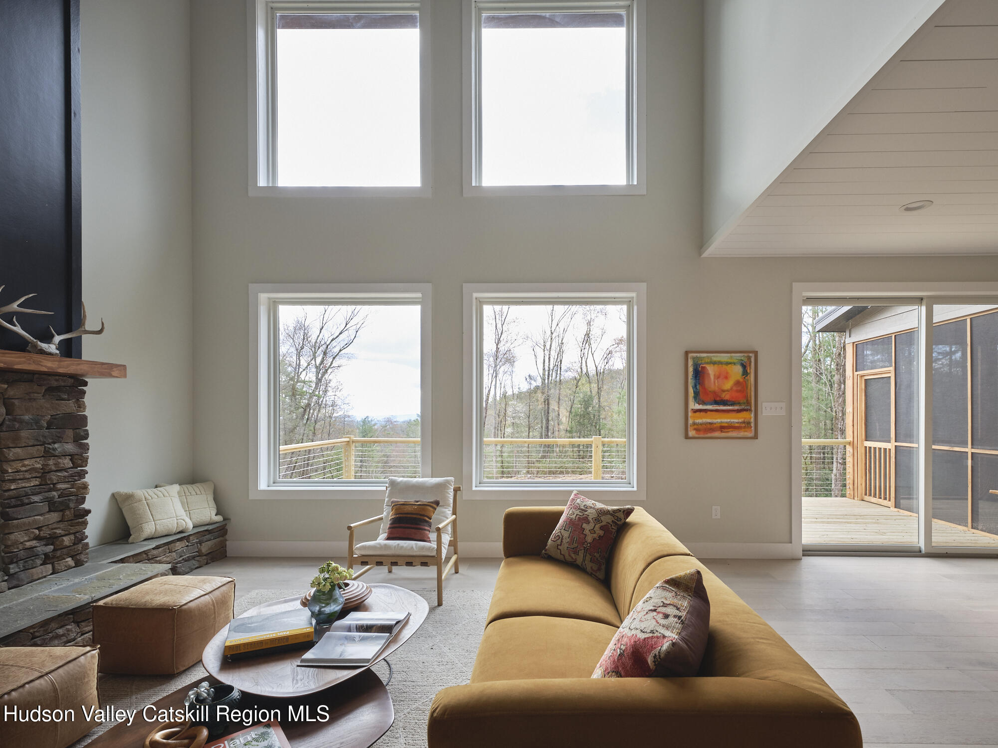 30 Dymond Road Kerhonkson, NY 12446 - Photo 12 of 52 Living room