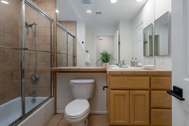 $679,000 | 1843 North Whitewater Club Drive, Palm Springs, CA 92262