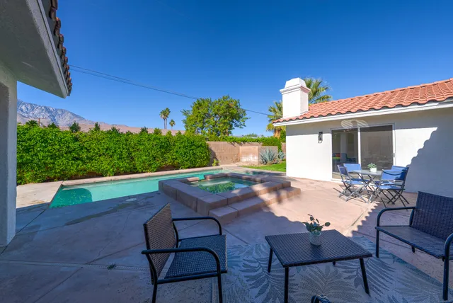 $679,000 | 1843 North Whitewater Club Drive, Palm Springs, CA 92262