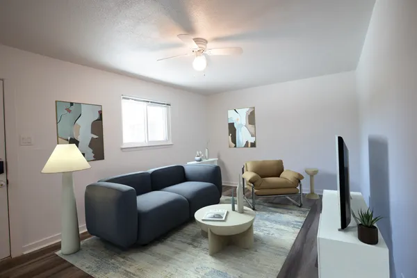 $1,142 | 7945 Gault Street, Unit 205, Austin, TX 78757