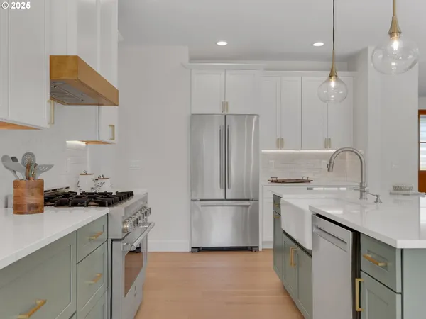 $1,075,000 | 645 Meadow Lane, Gearhart, OR 97138