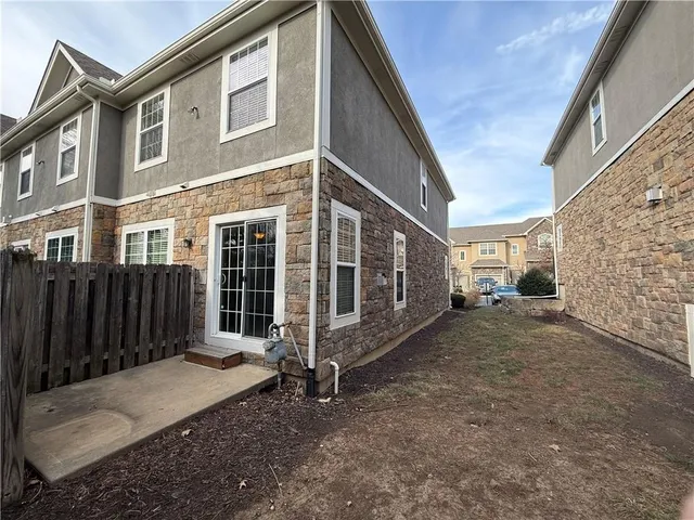 $340,000 | 7819 West 158th Court, Overland Park, KS 66223