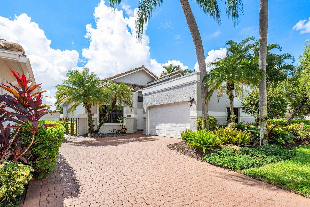 17468 Vía Capri Boca Raton, FL 33496 - Photo 1 of 43 Front Exterior