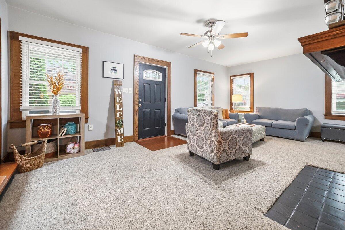 224 Rugg Avenue Newark, OH 43055 - Photo 7 of 36 Gallery Image 7