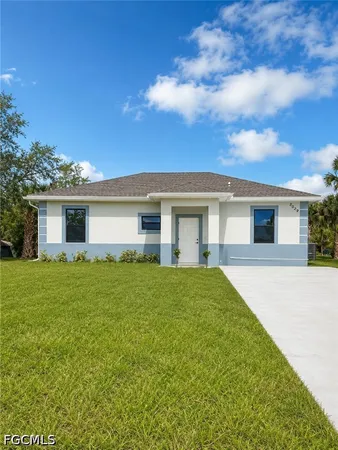 $245,000 | 3052 South Beechwood Circle, LaBelle, FL 33935