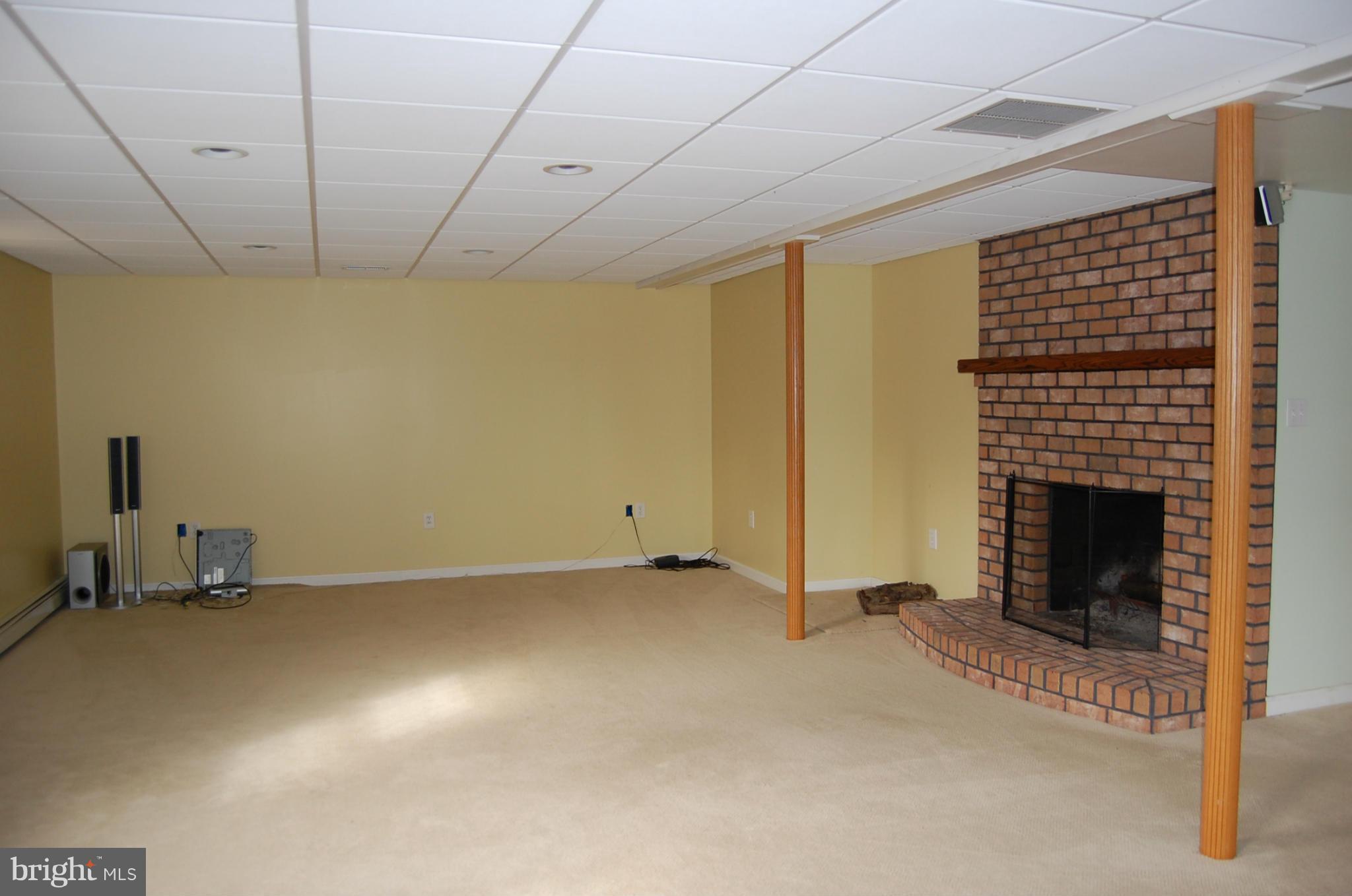 25201 Woodfield Road Damascus, MD 20872 - Photo 15 of 24 Basement