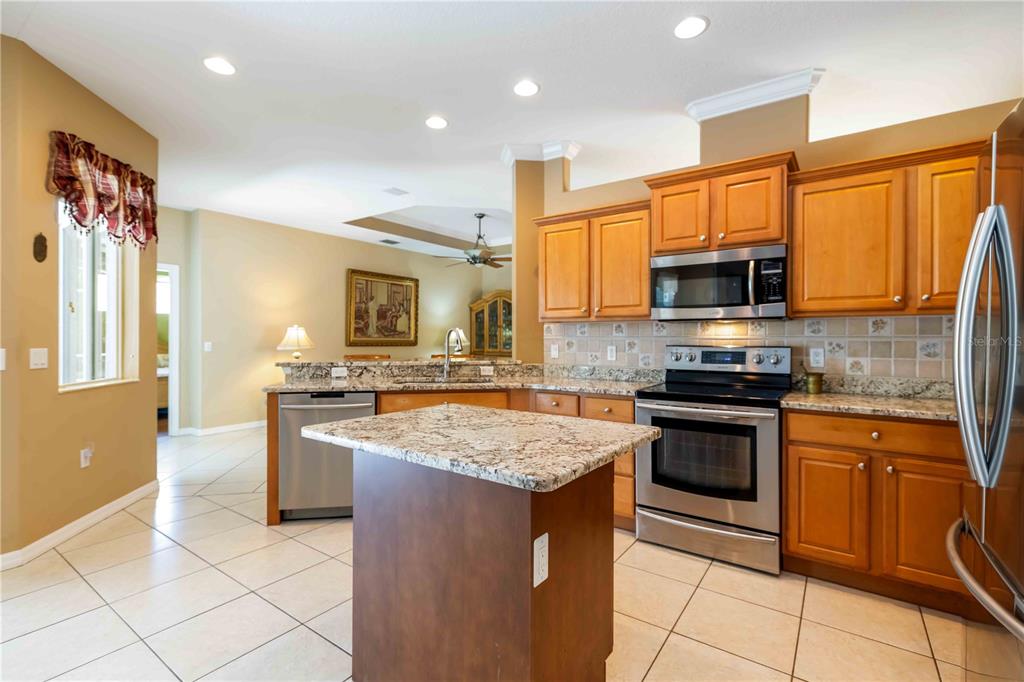 8121 Indigo Ridge Terrace Bradenton, FL 34201 - Photo 5 of 60