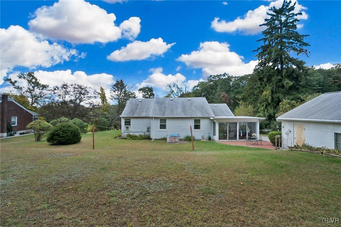 2991 Honeysuckle Road Bethlehem, PA 18015 - Photo 25 of 29 Gallery Image 25