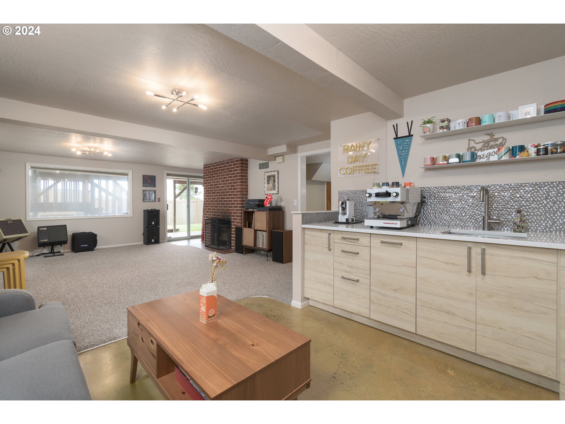2614 Van Ness Street Eugene, OR 97403 - Photo 26 of 38 a living room with furniture and window
