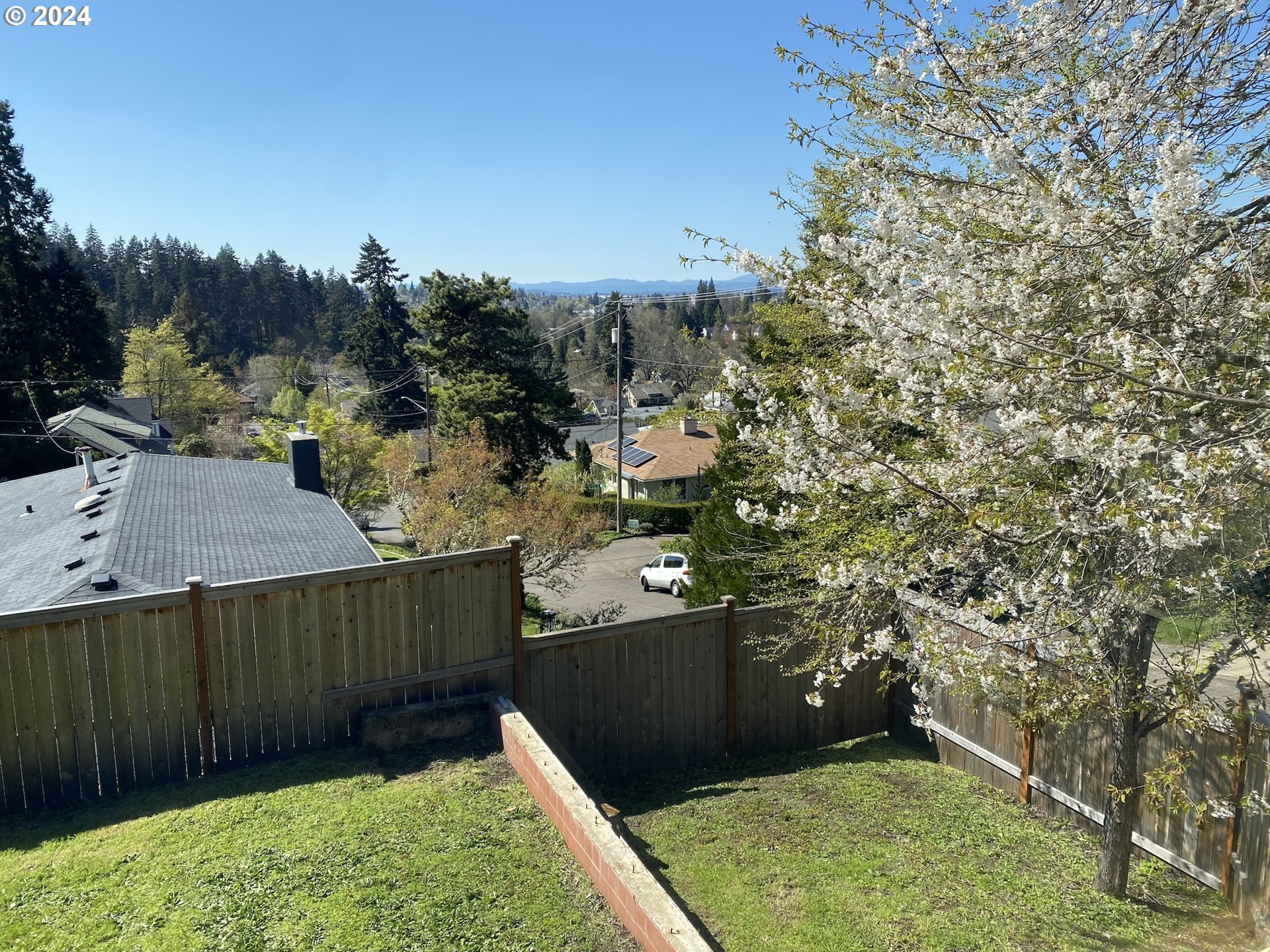 2614 Van Ness Street Eugene, OR 97403 - Photo 32 of 38 a view of a backyard