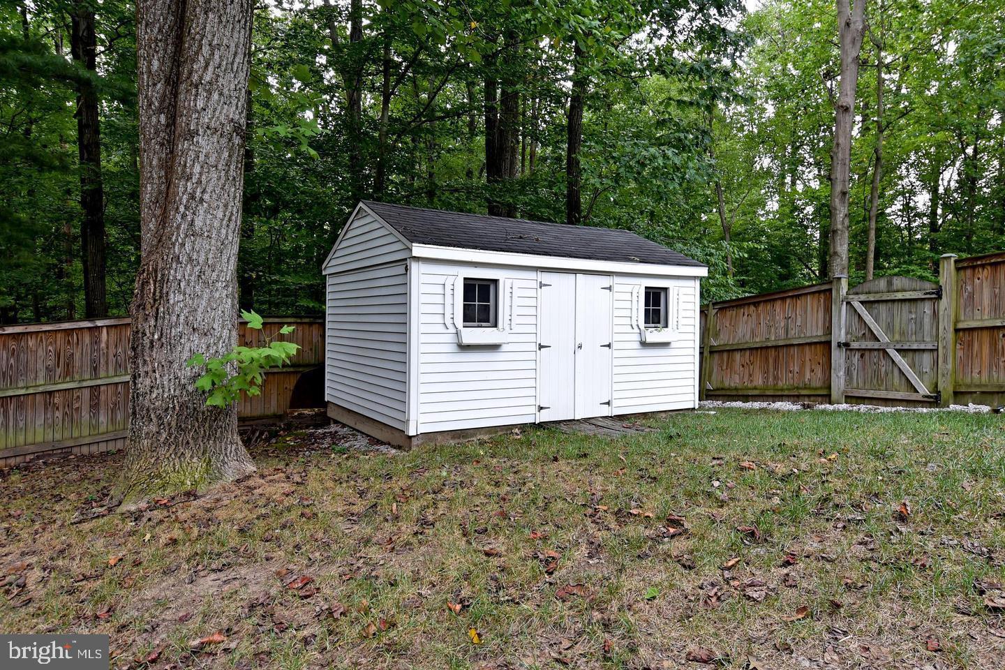 8470 Misty Blue Court Springfield, VA 22153 - Photo 37 of 38