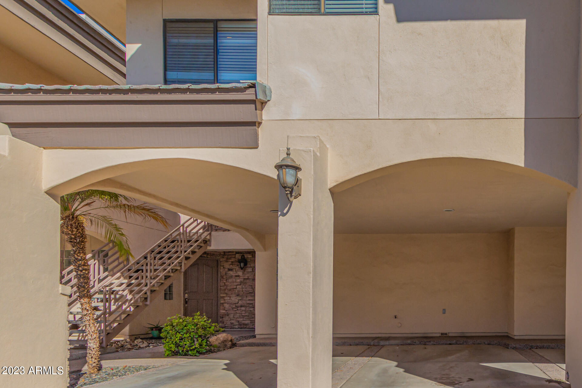3235 East Camelback Road, Unit 206 Phoenix, AZ 85018 - Photo 11 of 36 0006-06 - Camelback