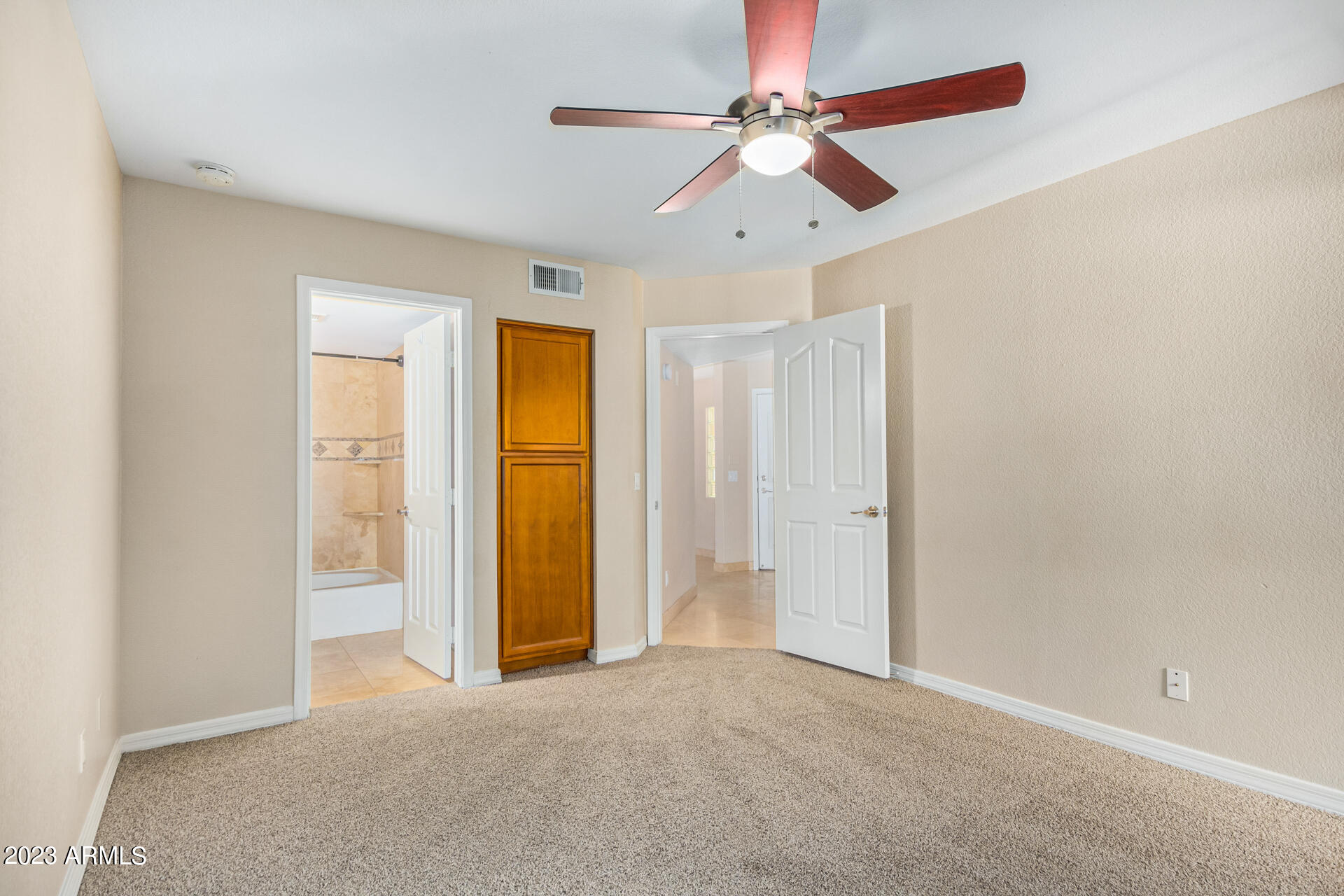 3235 East Camelback Road, Unit 206 Phoenix, AZ 85018 - Photo 24 of 36 0019-19 - Camelback