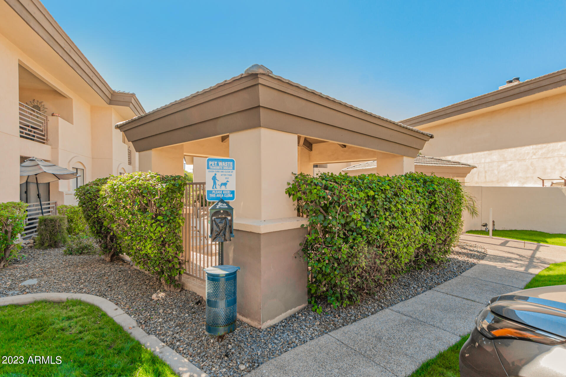 3235 East Camelback Road, Unit 206 Phoenix, AZ 85018 - Photo 4 of 36 0033-33 - Camelback