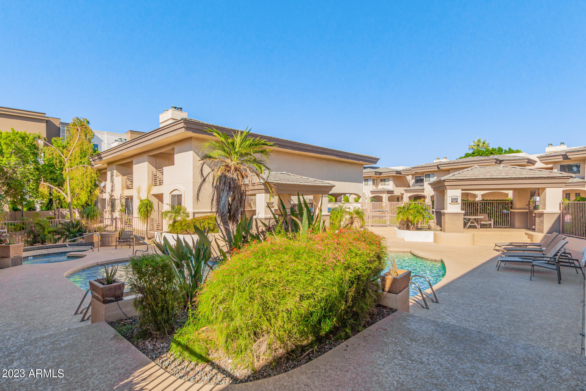 3235 East Camelback Road, Unit 206 Phoenix, AZ 85018 - Photo 5 of 36 0030-30 - Camelback
