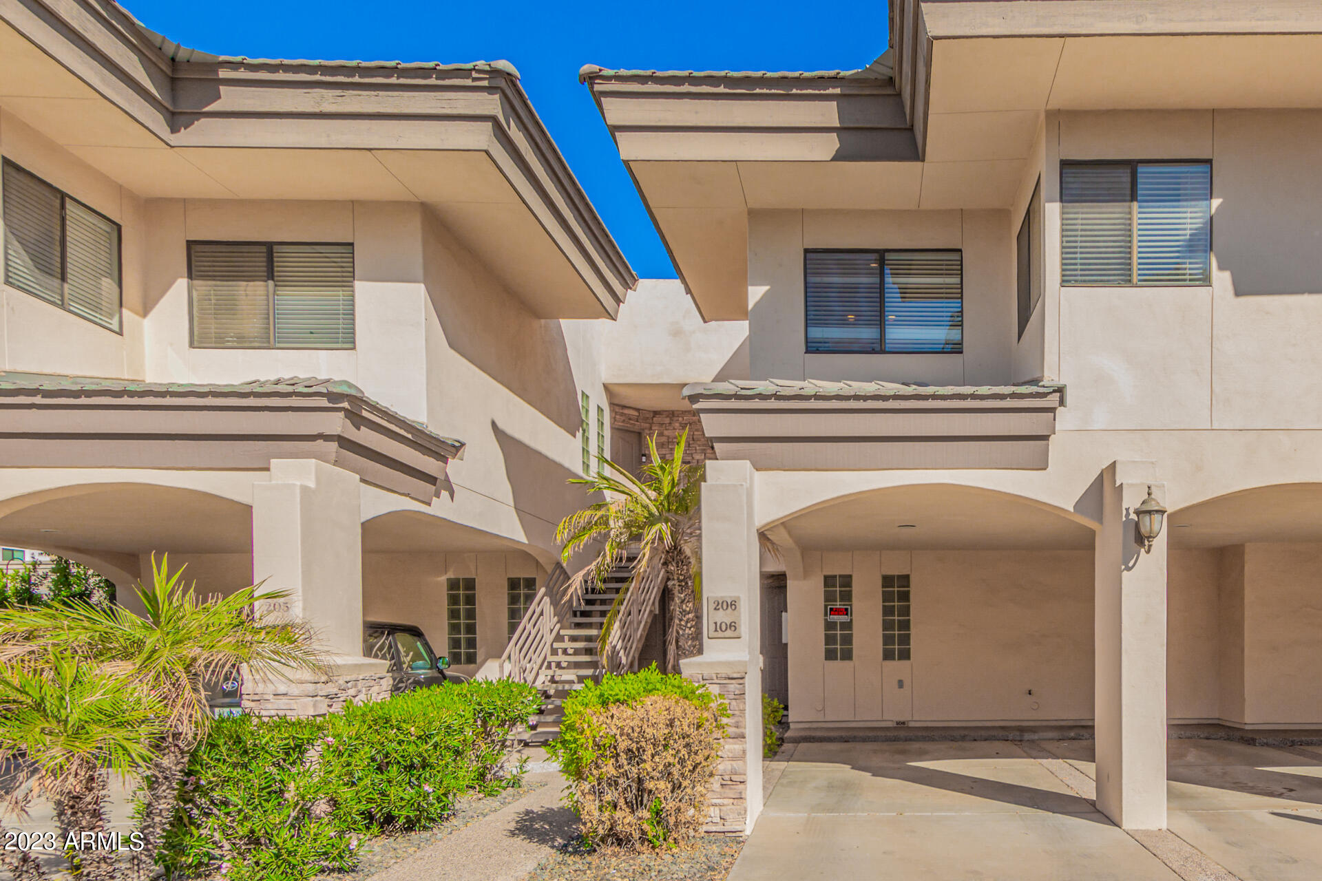 3235 East Camelback Road, Unit 206 Phoenix, AZ 85018 - Photo 7 of 36 0002-02 - Camelback