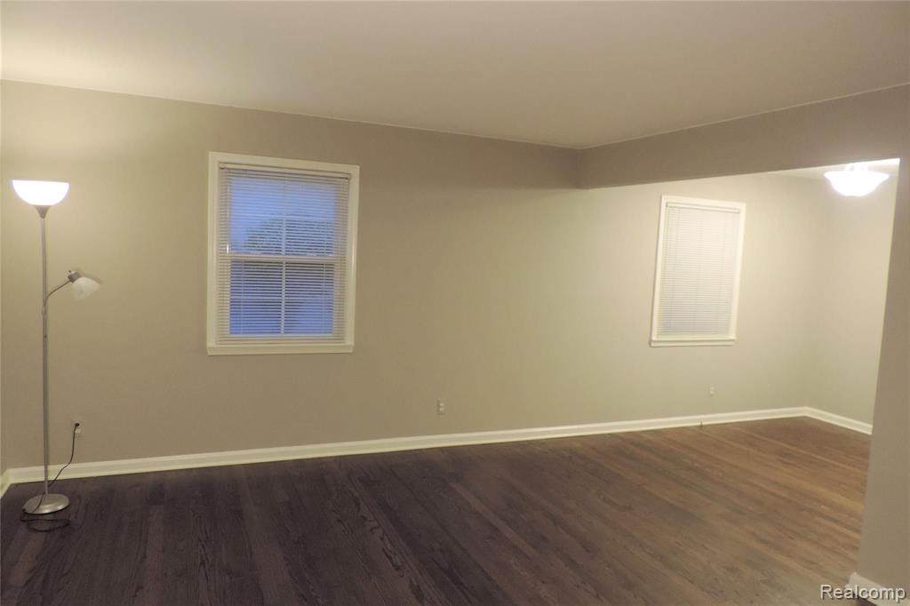 1746 Graefield Road Birmingham, MI 48009 - Photo 13 of 16