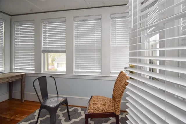 $3,400 | 16 Vaughan Avenue, Unit 2, Newport, RI 02840