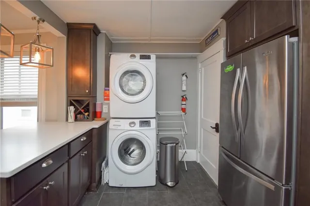 $3,400 | 16 Vaughan Avenue, Unit 2, Newport, RI 02840