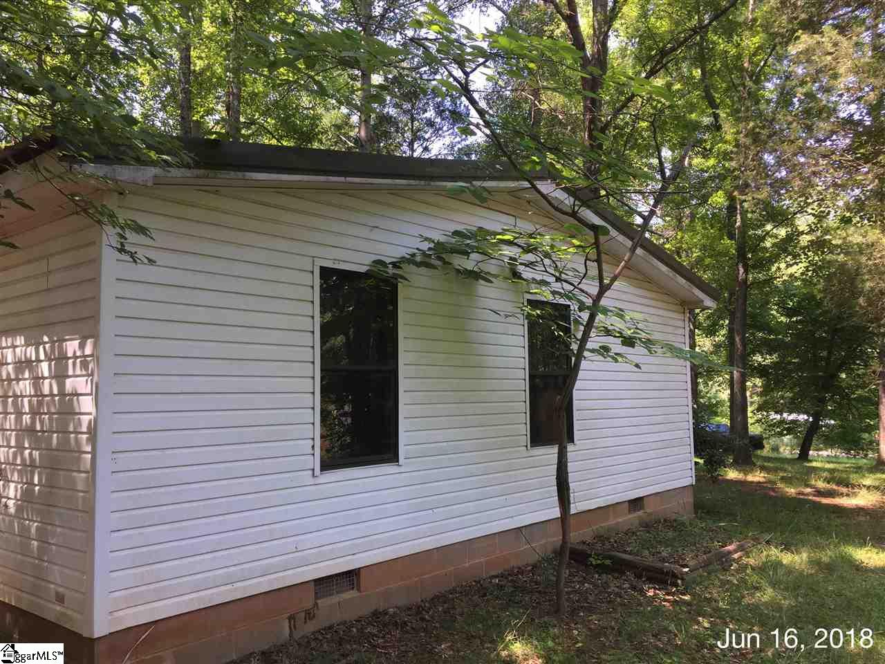 165 Barnyard Road Gray Court, SC 29645 - Photo 15 of 20 Gallery Image 15
