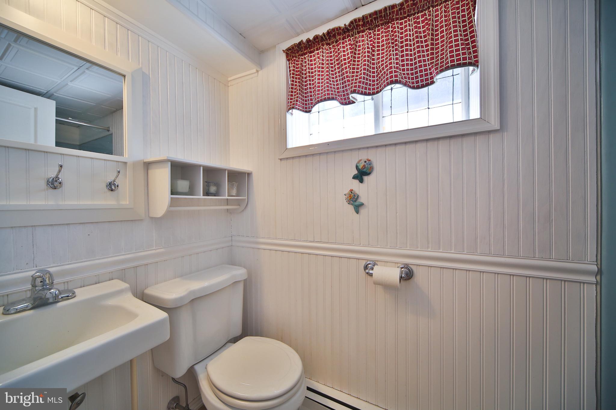 2931 Snake Hill Road Doylestown, PA 18902 - Photo 21 of 33 Full Bath