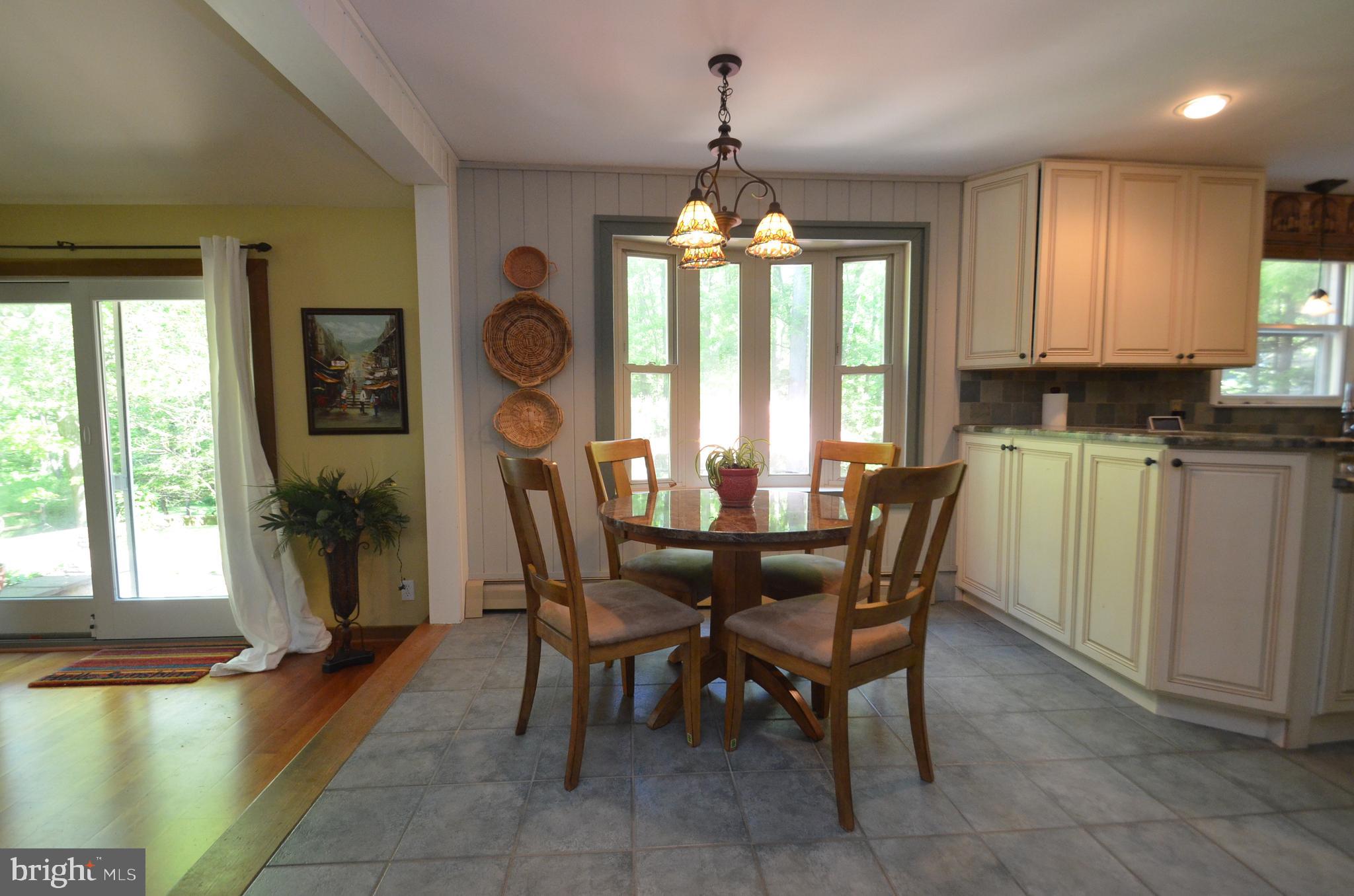 2931 Snake Hill Road Doylestown, PA 18902 - Photo 8 of 33 Breakfast Room