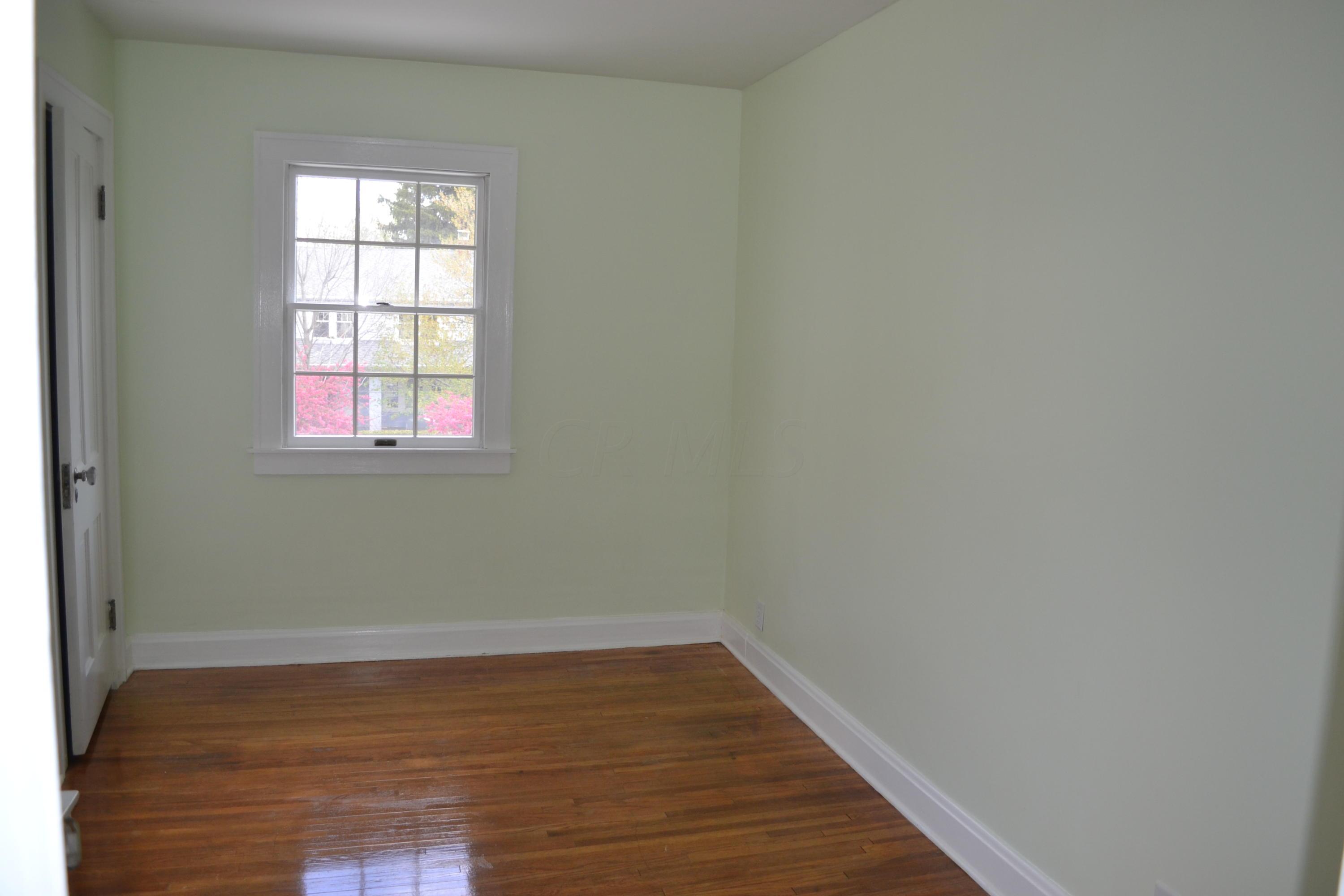 1699 Andover Road Columbus, OH 43212 - Photo 11 of 17