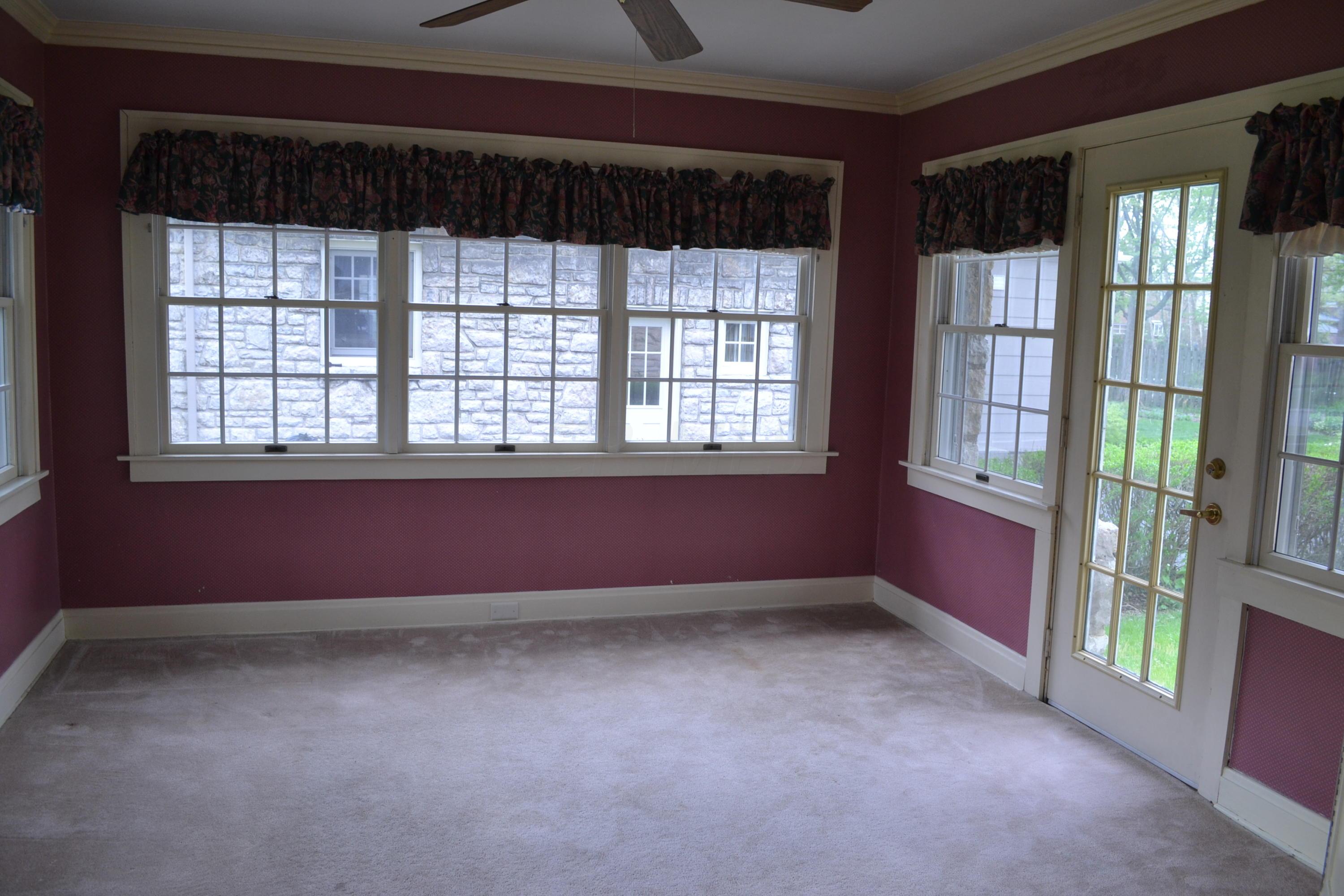 1699 Andover Road Columbus, OH 43212 - Photo 5 of 17