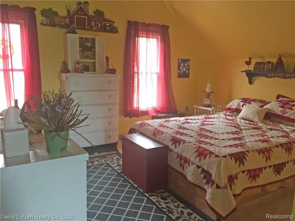 2350 Ridge Road Sebewaing, MI 48759 - Photo 14 of 19 2350RidgeBed2view2.jpg
