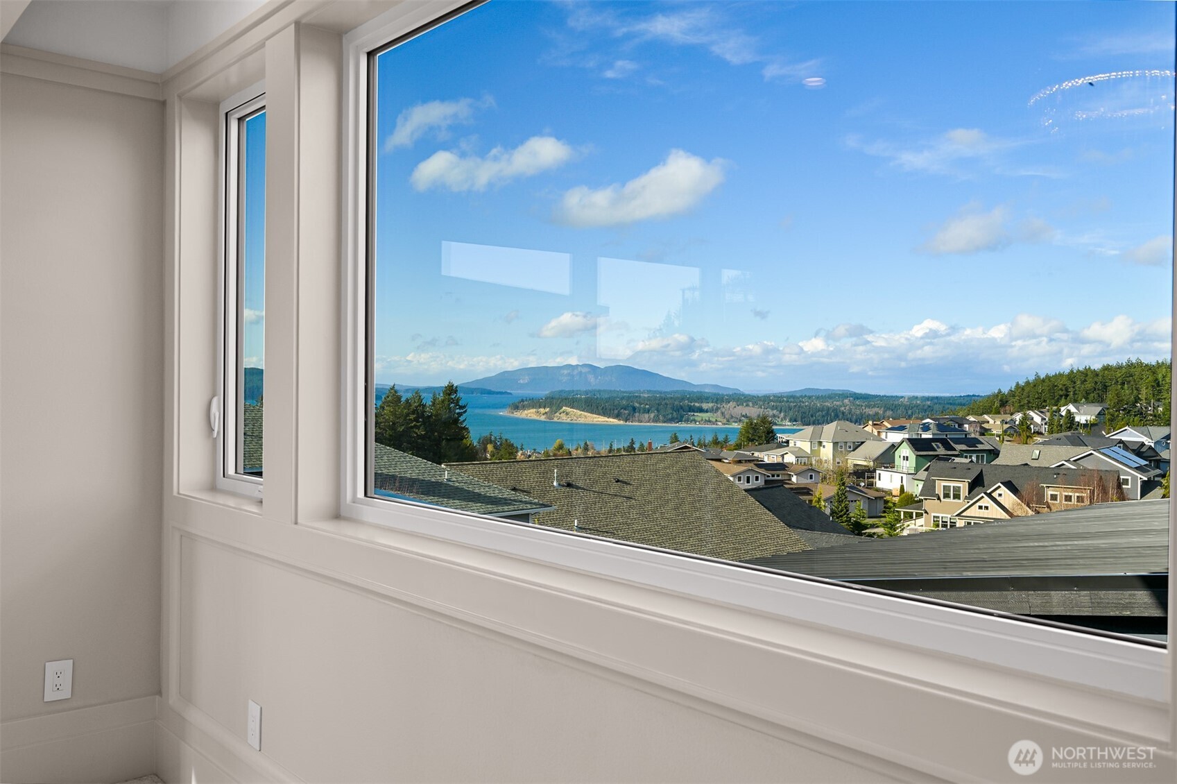 3951 Rock Ridge Parkway Anacortes, WA 98221 - Photo 22 of 36