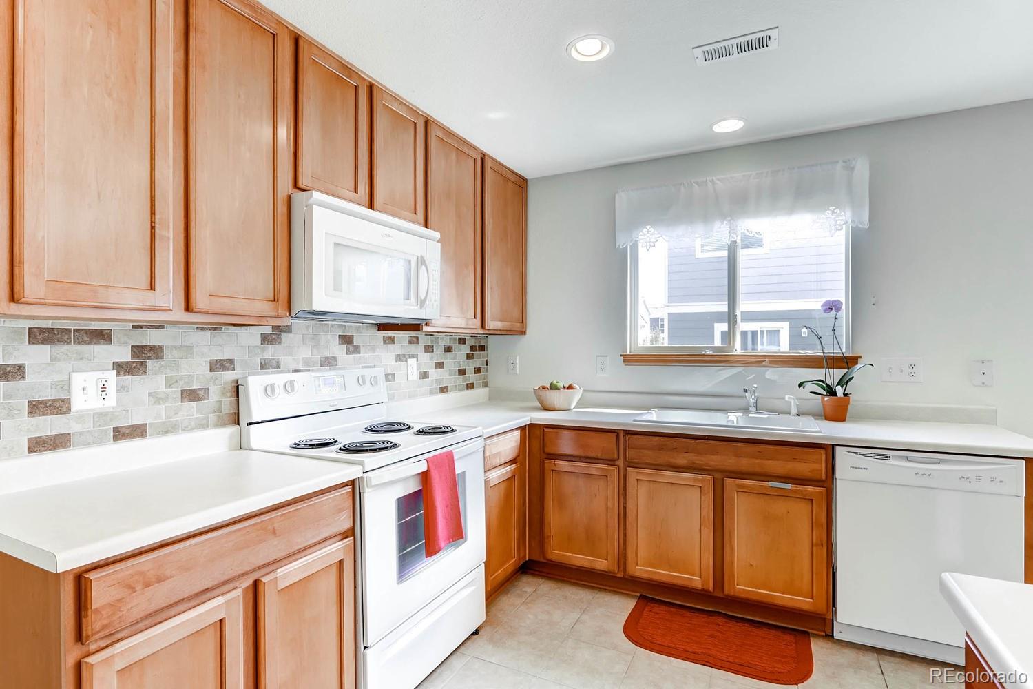 10432 Lower Ridge Road Longmont, CO 80504 - Photo 13 of 28 Gallery Image 13