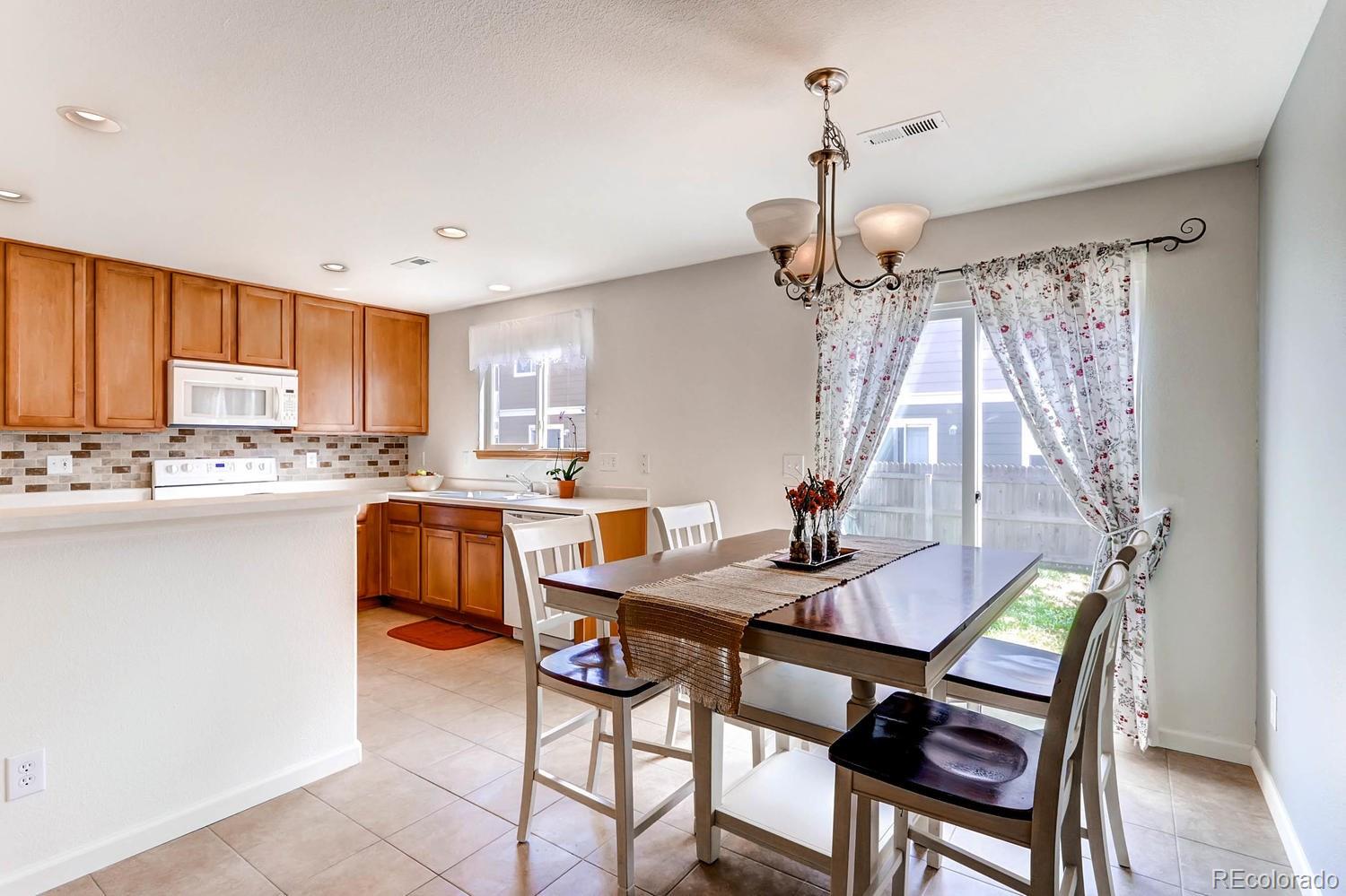 10432 Lower Ridge Road Longmont, CO 80504 - Photo 9 of 28 Gallery Image 9